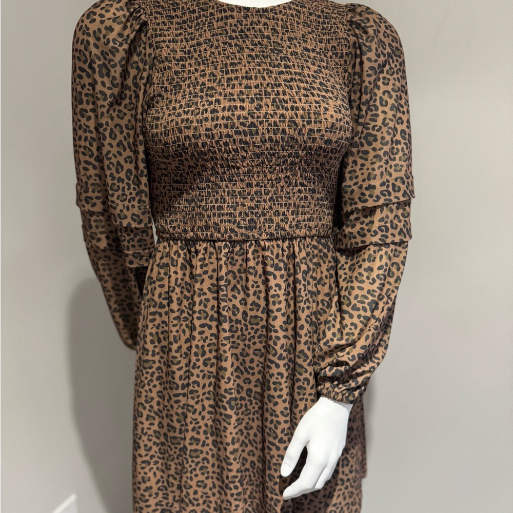 American Eagle Outfitters Tan Leopard Print Long Sleeve Dress
